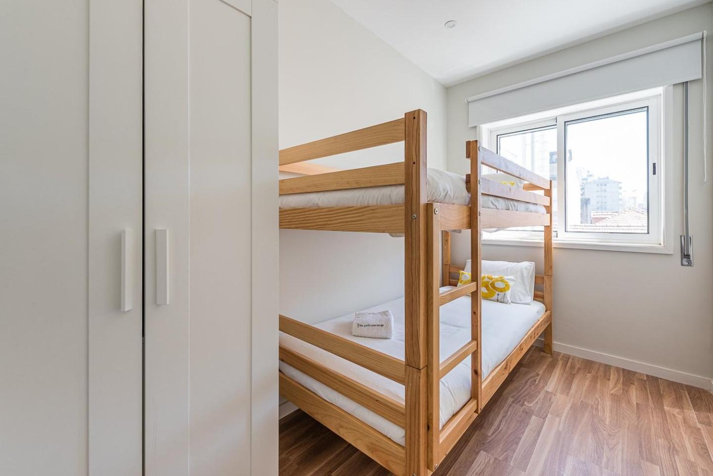 Guestready - Golden And Silver Dawn Apartment Вила Нова ди Гая Екстериор снимка